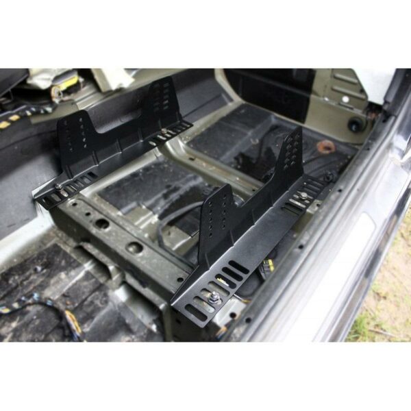 Istuimen_sivukiinnityssarja_BMW_E36__E46_sarja_apukuljettaja