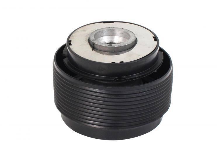 Ratinkeskio_Vw__Skoda_ja_Seat_hieman_vanhemmat_mallit