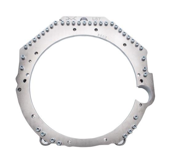 Chevrolet_LS1__LS3__LS7_moottori_to_Nissan_valiadapteri_by_PMC_Motorsport