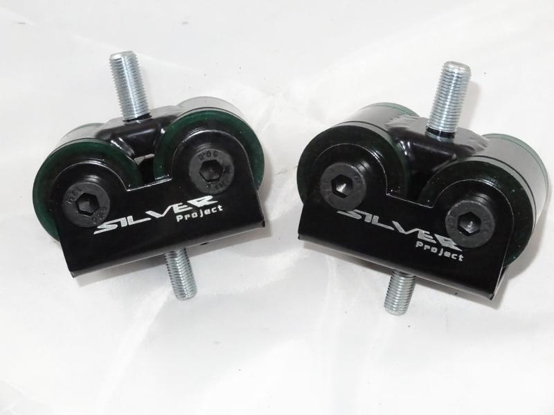 Nissan_200sx_S12_FJ20_moottorin_kumityyny
