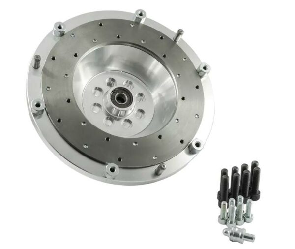 Saab_moottori_to_BMW_vaihteisto_vauhtipyora_by_PMC_Motorsport