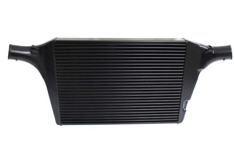 Audi_A4_A5_B8_kori_TFSI_moottorien_valijaahdytin