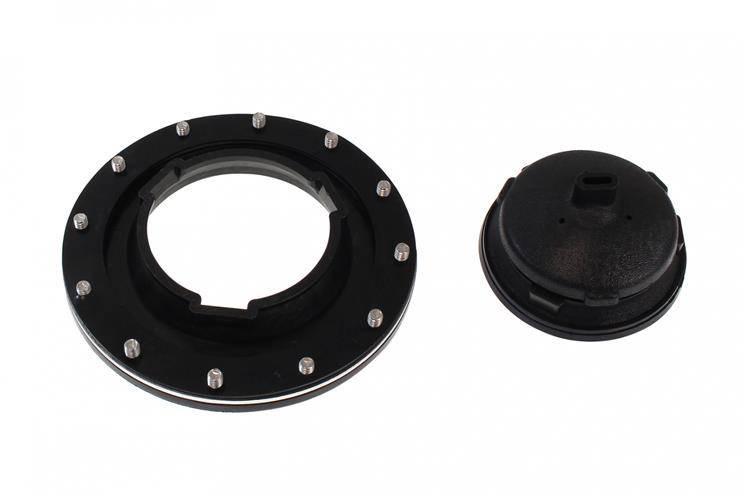 Turbo_Works_polttoainetankin_korkki_ja_kaulus