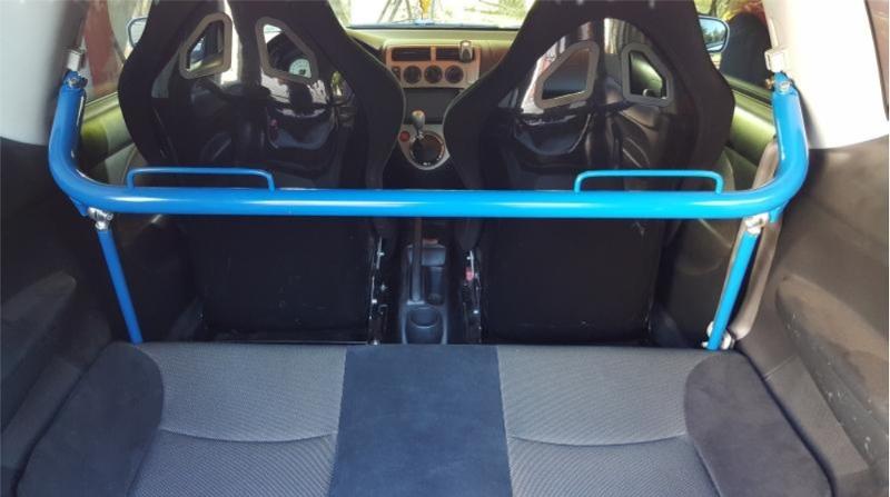 Honda_Civic_Type_R_EP3_mallin_harness_bar