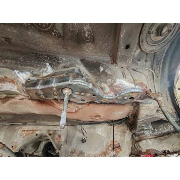 BMW_E36_mallin_taka_kori_apurunko_vahvikesarja_KILPAKAYTTOON
